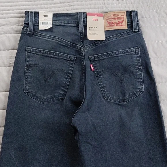 Levi's Ribcage Bell Cut And Dry No Dest Sz 27 Nwt - Picture 6 of 14